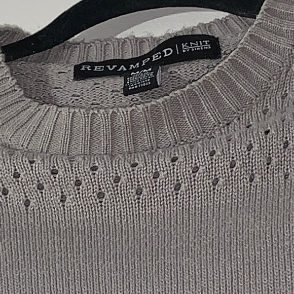 Knitted light grey 2 piece - Picture 7 of 8